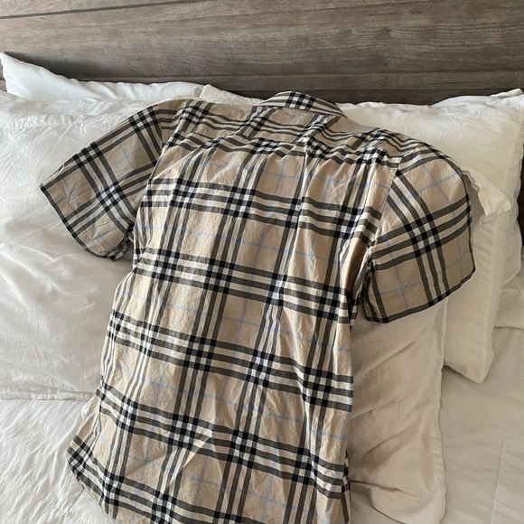 Mens button down shirt sleeve Burberry shirt